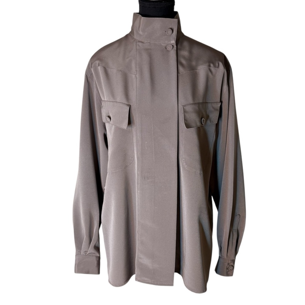 REGINA PORTER Vintage Taupe Grey Military Style Blouse Shimmer Quiet Luxury 12